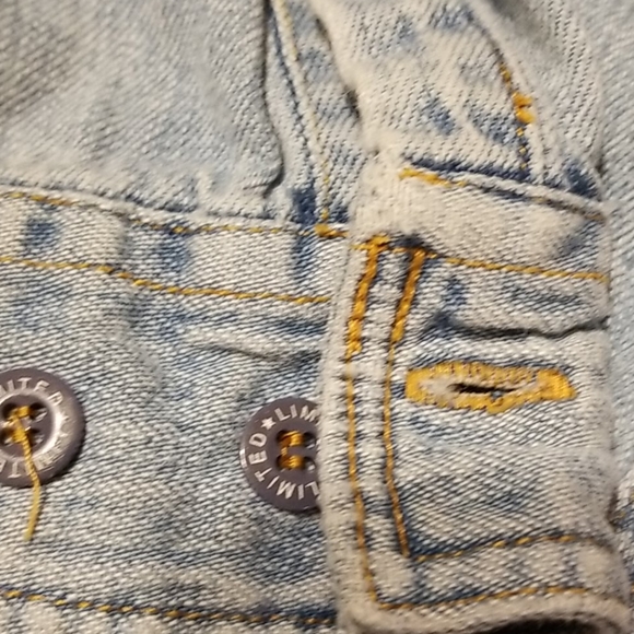 Limited Jeans denim shirt - Picture 4 of 6
